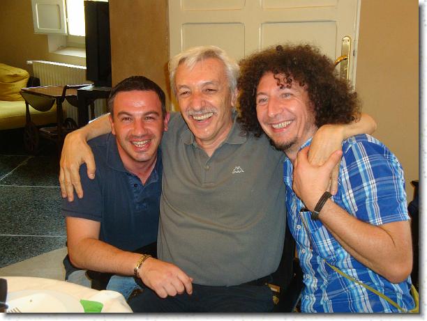 Clicca per scorrere le foto originali ingrandite