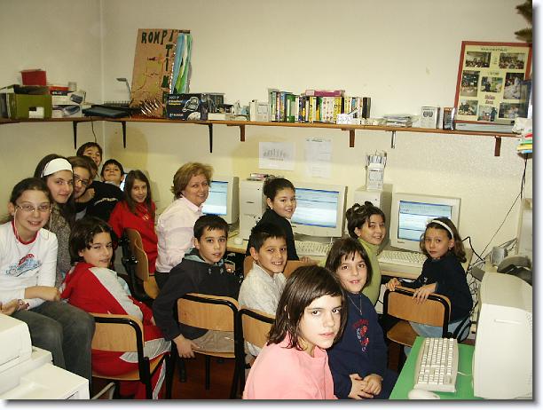Clicca per scorrere le foto originali ingrandite