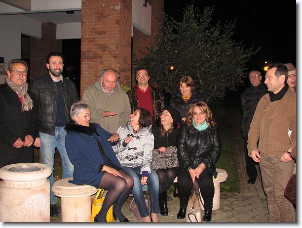 Clicca per scorrere le foto originali ingrandite