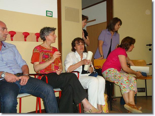 Clicca per scorrere le foto originali ingrandite
