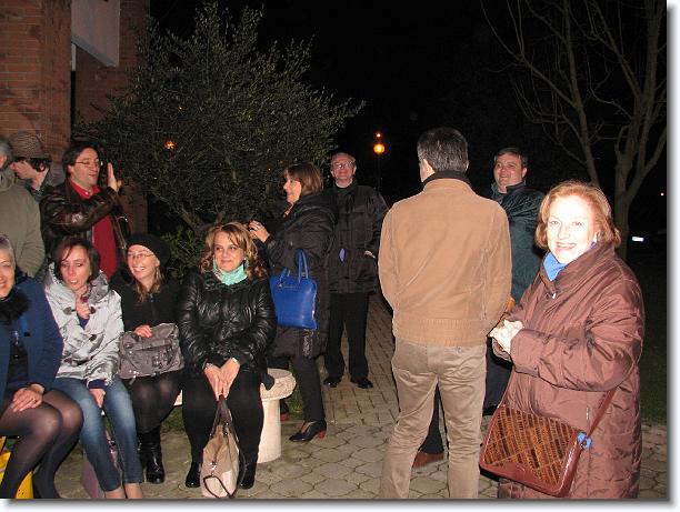 Clicca per scorrere le foto originali ingrandite